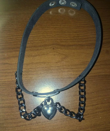 Колье чокер с сердцем Донецк