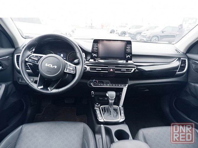 Кио Селтос топ версия Кожа полный привод 4х4 цвет белый жемчуг Донецк - изображение 1