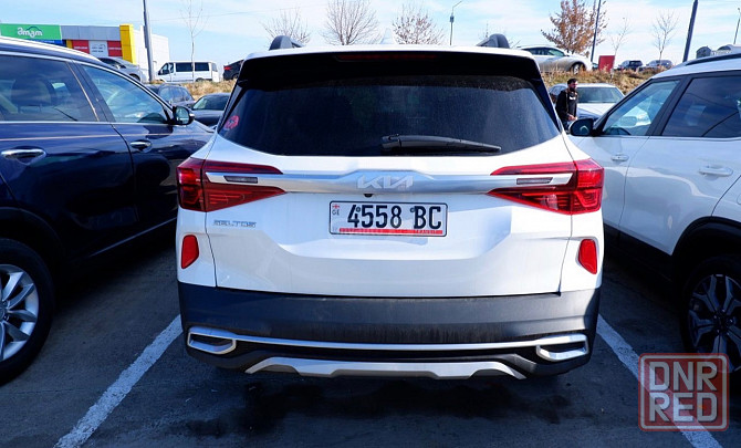 Кио Селтос топ версия Кожа полный привод 4х4 цвет белый жемчуг Донецк - изображение 5