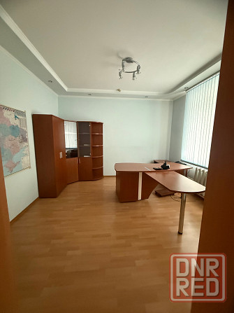 Продажа помещения 600 м кв 24 сот земли огороженная территория в центре ! Донецк - изображение 4