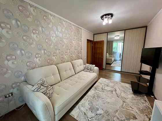 Сдается 1 комнатная квартира Ленинский район Донецк