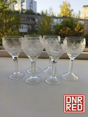 Набор хрустальных рюмочек на ножке ссср Донецк - изображение 1