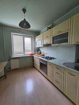 Продается 3-комнатная квартира в Калининском районе Донецк