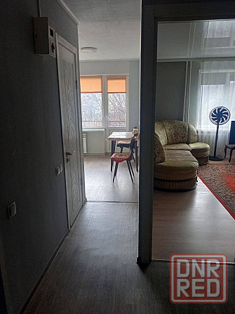 Продается 1-комнатная квартира в Пролетарском районе Донецк - изображение 2