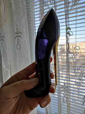 Парфюмерная вода CAROLINA HERRERA Good girl Оригинал 30мл Донецк