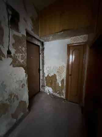 Продам 2 ком. кв-ру Гвардейка 83 квартал ориентир 58 школа Макеевка