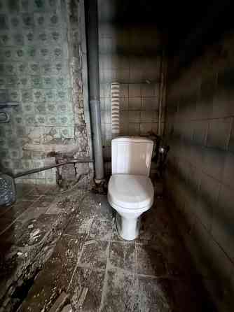 Продам 2 ком. кв-ру Гвардейка 83 квартал ориентир 58 школа Макеевка