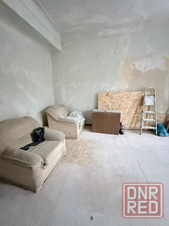 Продам 2 ком. кв-ру Гвардейка 83 квартал ориентир 58 школа Макеевка - изображение 3