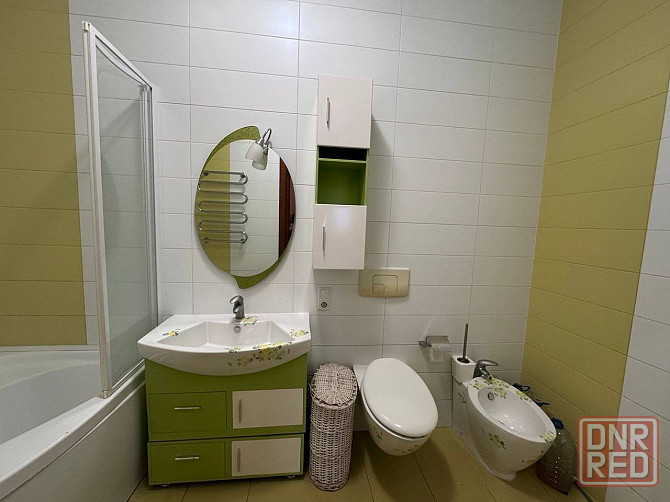 Двухкомнатная в Замковом 90 м2 Донецк - изображение 5