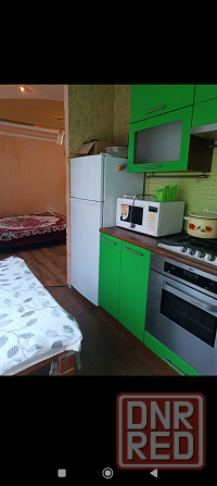 сдам 2 к.кв. калининский р. калининский рынок 25000 р. все есть. Донецк - изображение 1