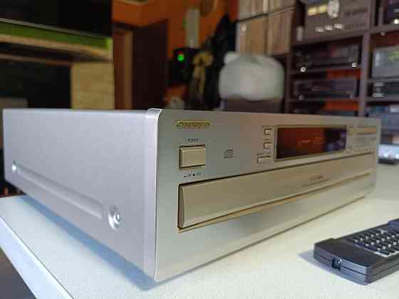 CD чейнжер на 6 дисков Onkyo DX -C340 Донецк