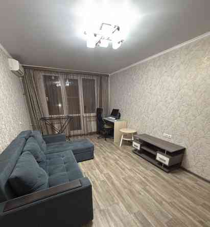 Предлагается уютная двухкомнатная квартира в развитом районе. Донецк