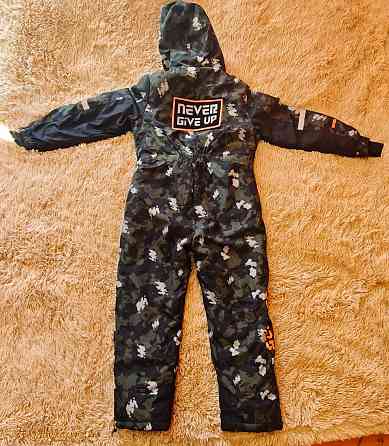 Продам зимний комбинезон. Донецк