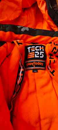 Продам зимний комбинезон. Донецк