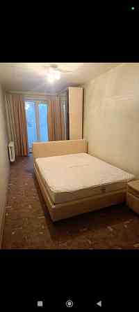 сдам 3 к.кв. ленинский р. мариупольская разв. 35000 р. колонка. Донецк