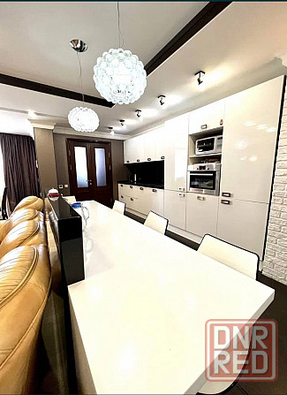 Предлагаю в аренду трёхкомнатную квартиру площадью 95 м² в кальмиусском районе. Донецк - изображение 2