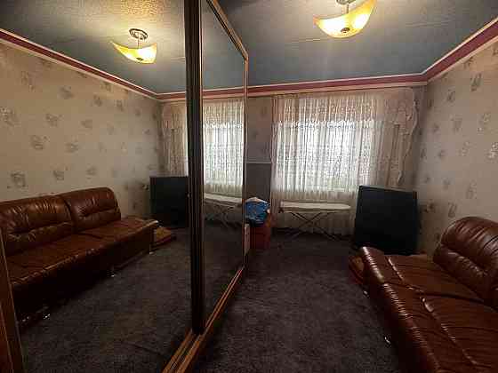 Продам четырехкомнатную квартиру в Калининском районе. Донецк