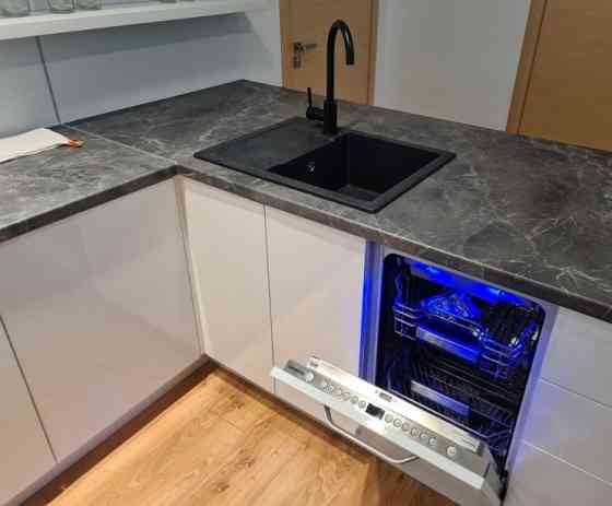 Vip KomFort - Новая квартира ранее никто не жил ! Новострой , паркинг , закрытая территория! Донецк