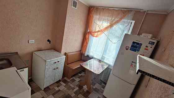 Продам 2х ком. на Щетинина жилое состояние. Донецк