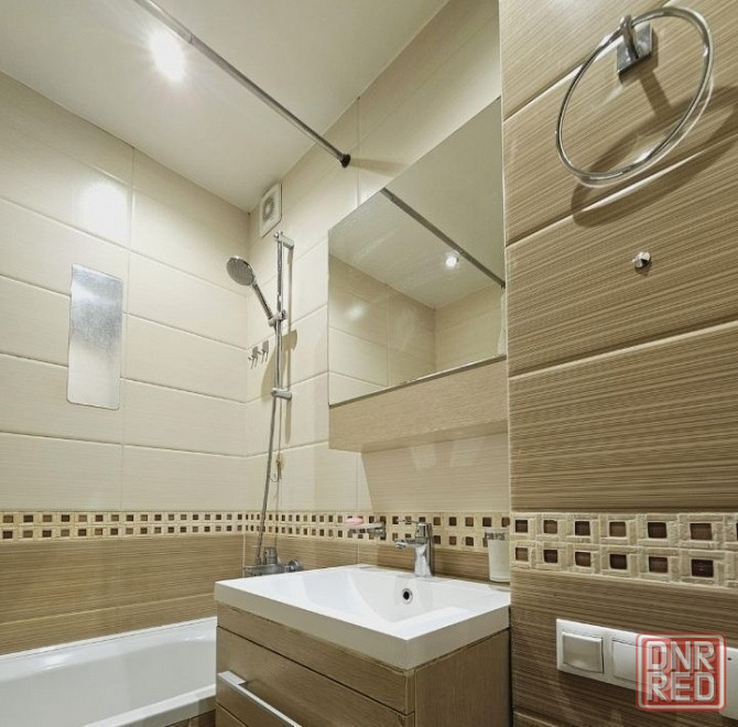 Предлагаю в аренду двухкомнатную квартиру в будённовском районе Донецк - изображение 7