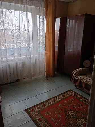 Срочно продам гостинку 24 м кв. на Щетинина Донецк