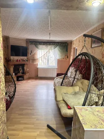 Продажа дома, 4 комнаты, 83м2, участок 9 соток. Свежий ремонт, мебель, техника. Донецк