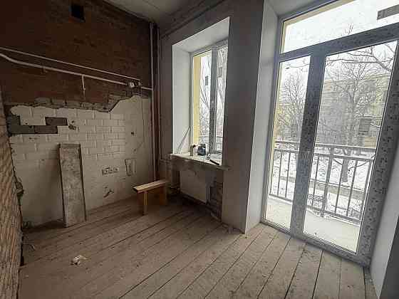 Продается однокомнатная квартира в Центральном районе Мариуполь