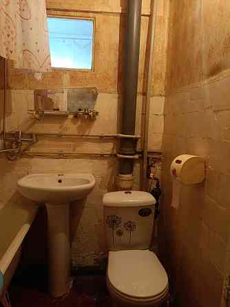 Продам 2х-комнатную площадь Бакинских комиссаров. Донецк