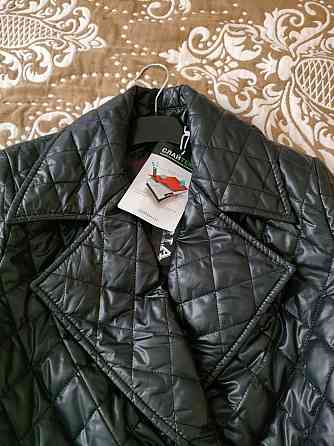 Продаю пальто демисезонное Донецк