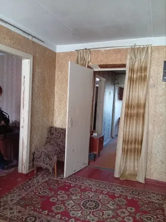 Продам 3 ком квартиру в центре города Докучаевск