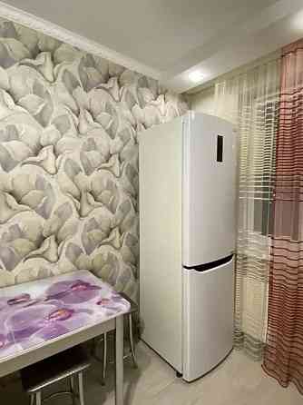 Предлагаю в аренду 2-комнатную квартиру в Ленинском районе города, вблизи оцкб. Донецк