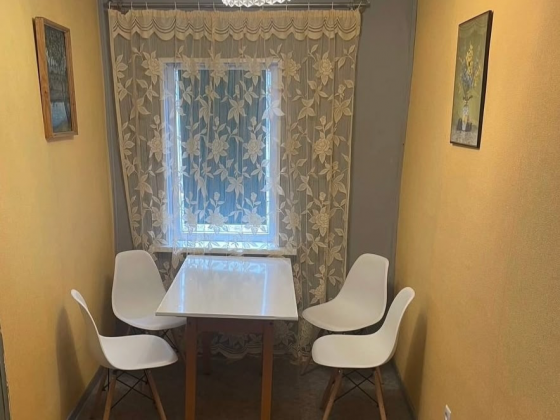 Продажа дома центр Макеевки с приватизированной землёй ( ас Плеханова) Макеевка