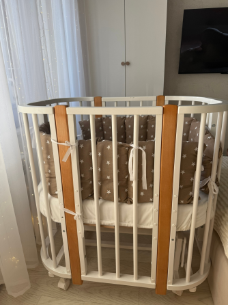 Продам кроватку- трансформер для малыша с маятником Донецк