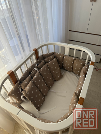 Продам кроватку- трансформер для малыша с маятником Донецк - изображение 2