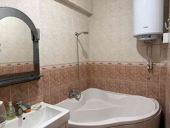 3 комнатная квартира Энгельса 14 Мариуполь