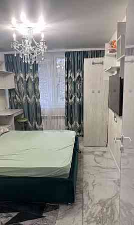 Сдам уютную трехкомнатную квартиру в Кировском районе, ориентир пл. Свободы. Донецк