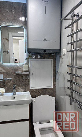 Сдам уютную трехкомнатную квартиру в Кировском районе, ориентир пл. Свободы. Донецк - изображение 6