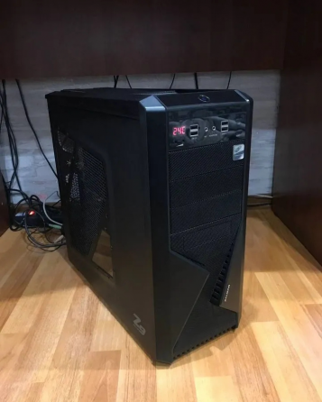 Блок / Core i5-10400 Донецк