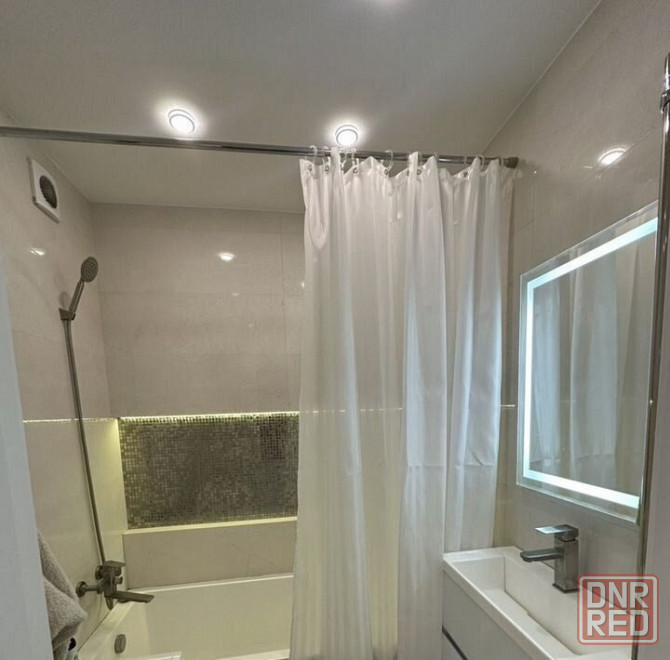 Сдам комфортную 2 - комнатную квартиру Ворошиловском районе Донецк - изображение 1