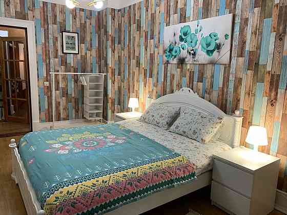 Сдаётся двухкомнатная квартира на Изумруде Донецк