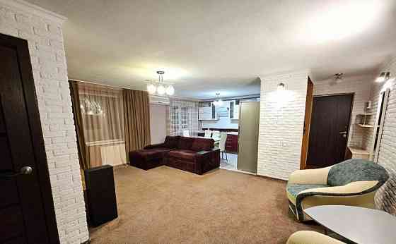 Продам отличную 3-х комнатную квартиру, Центр, Набережная Донецк