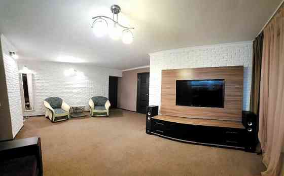 Продам отличную 3-х комнатную квартиру, Центр, Набережная Донецк