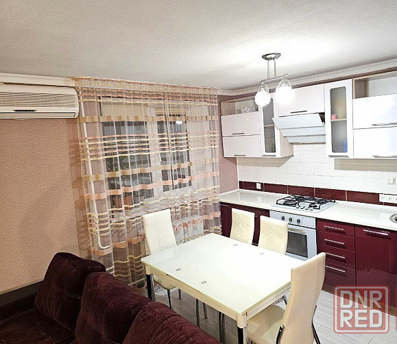 Продам отличную 3-х комнатную квартиру, Центр, Набережная Донецк - изображение 1