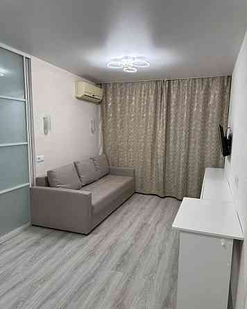 Сдам 1-комнатную квартиру с хорошим ремонтом в Калининский районе. Ориентир Грузия. Донецк