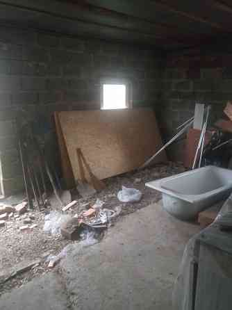 Продажа отдельно стоящий дом в Куйбышевском (ориентир пересечение улицы Калинина с проспектом Панфи Донецк