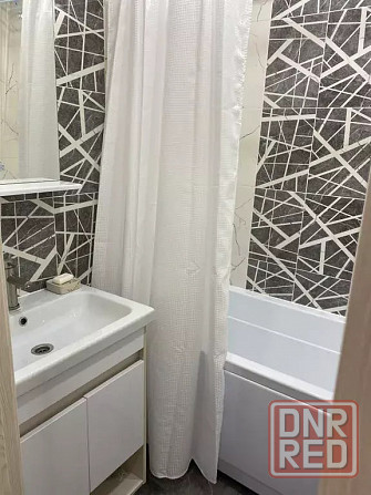 Сдам однокомнатную квартиру в Будёновском районе, ориентир Буденновская площадь Донецк - изображение 4