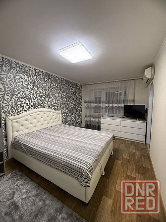 Сдается 1-комнатная квартира в Калининском районе , ул Разенкова д.17 Донецк - изображение 1