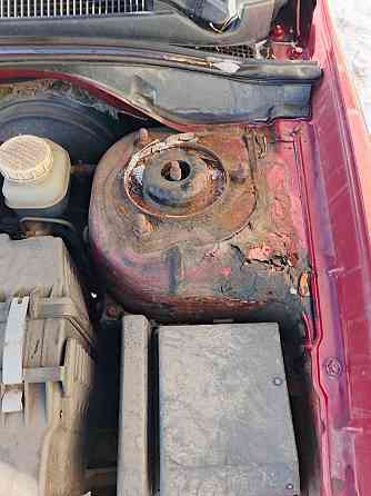 Продам lancer 9 2005 1.6 механика под работу Макеевка