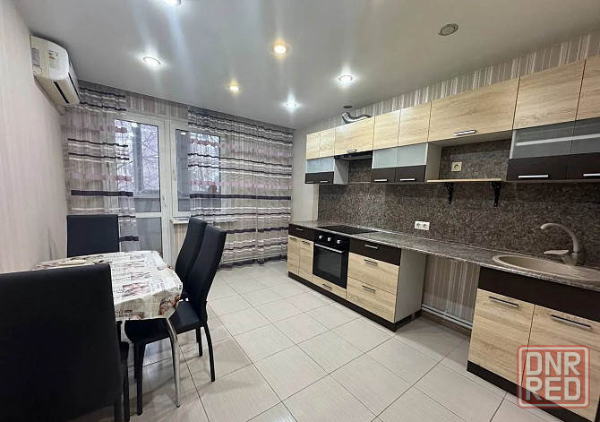 Сдаю двухкомнатную квартиру в Ленинском районе Донецка, ул. Речная. Донецк - изображение 2