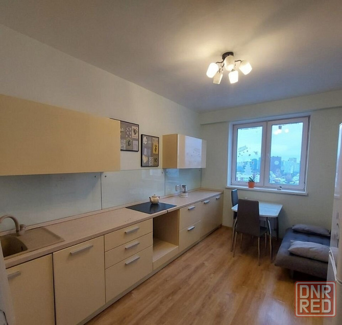 Сдаётся двухкомнатная квартира 48 м² на 6-м этаже в Ворошиловском районе Донецка. Донецк - изображение 3